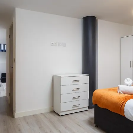 One-bedroom In Conditioning House 아파트 브래드퍼드