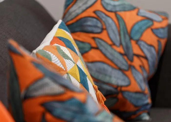 One-bedroom In Conditioning House *